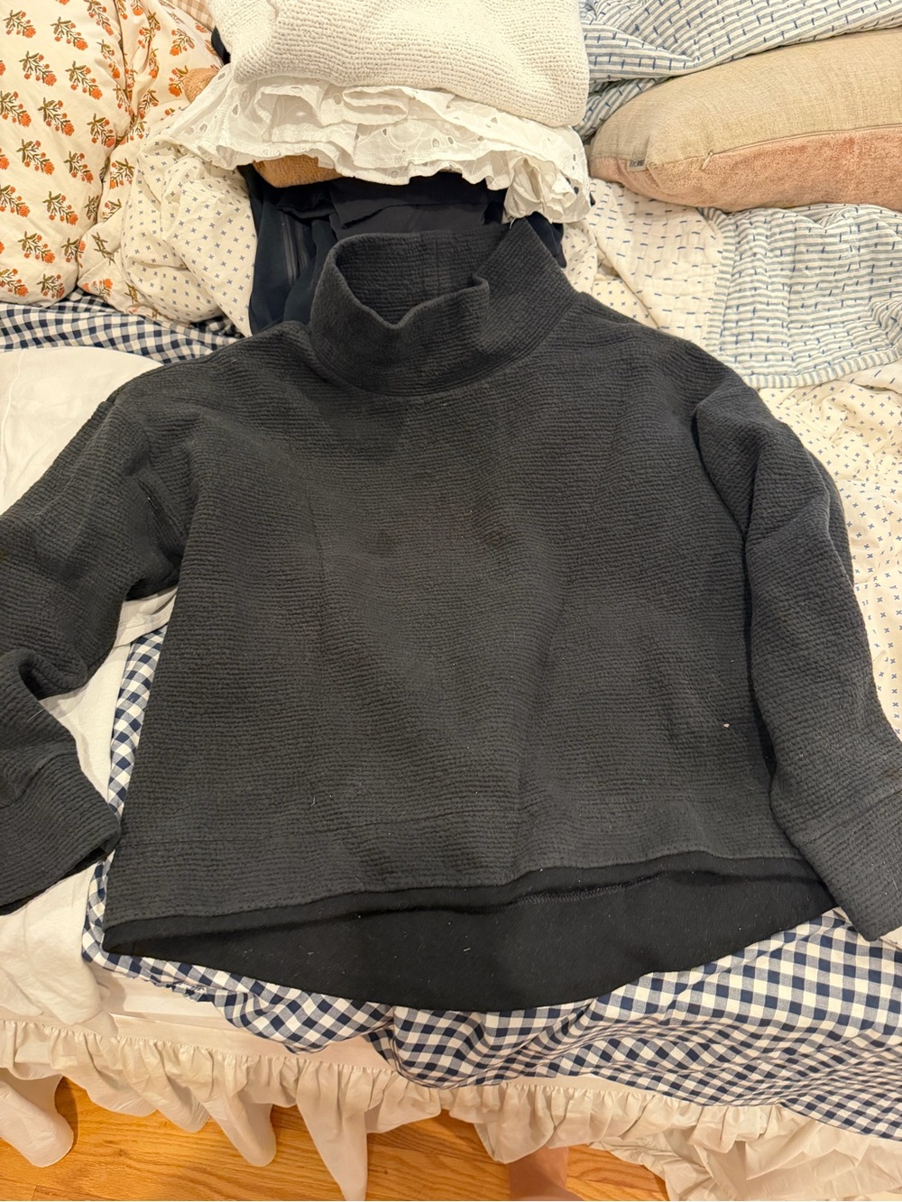 CALIA by Carrie Underwood Black Textured Turtleneck Sweatshirt